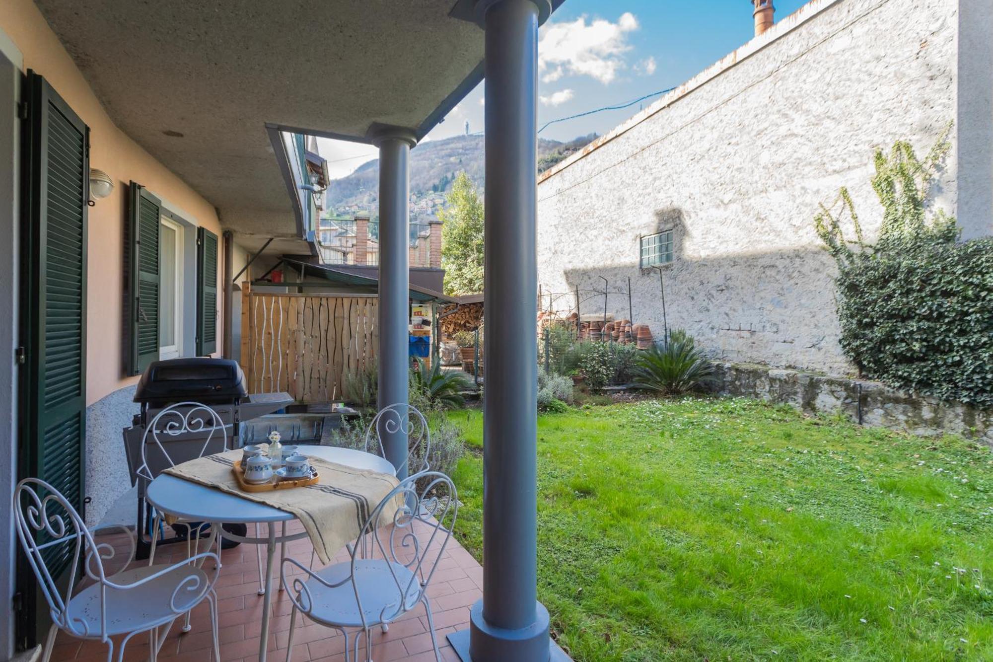 Ponente Balcony & Garden By Rent All Como Gravedona Exterior foto
